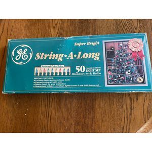 Vtg GE String-A-Long Super Bright Christmas Lights 50 Indoor/Outdoor Light Set
